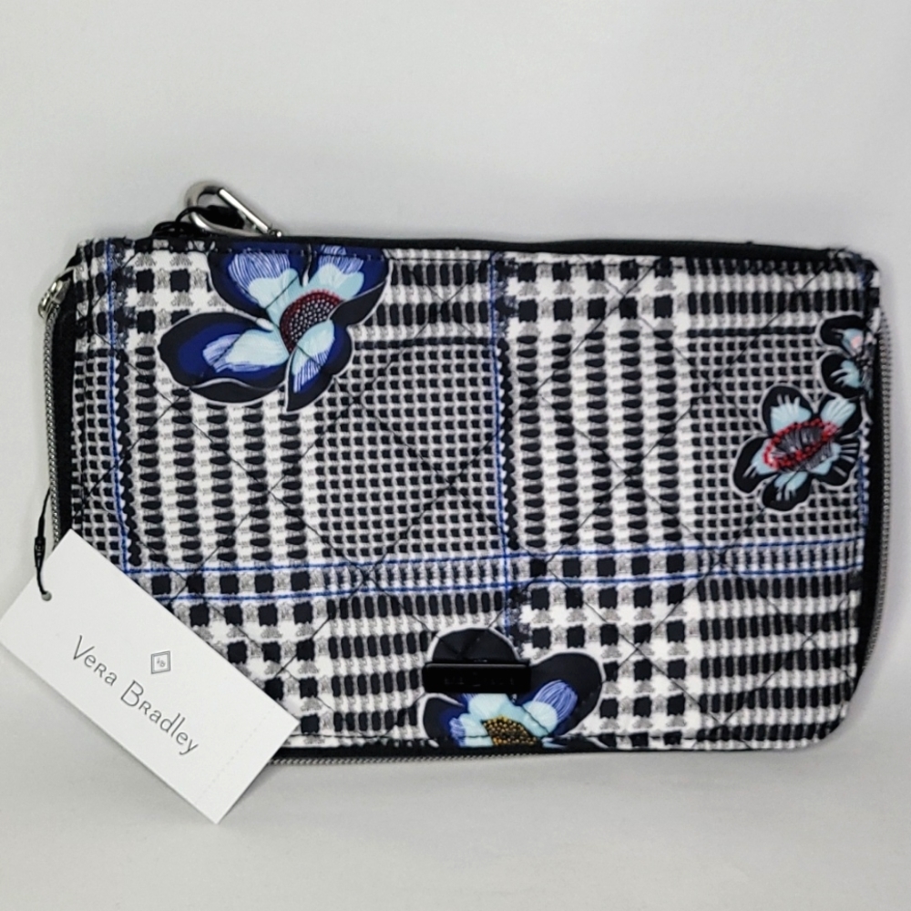 💰NWT! VERA BRADLEY ▪︎ ON THE GO WRISTLET ▪︎ BEDFORD PLAID